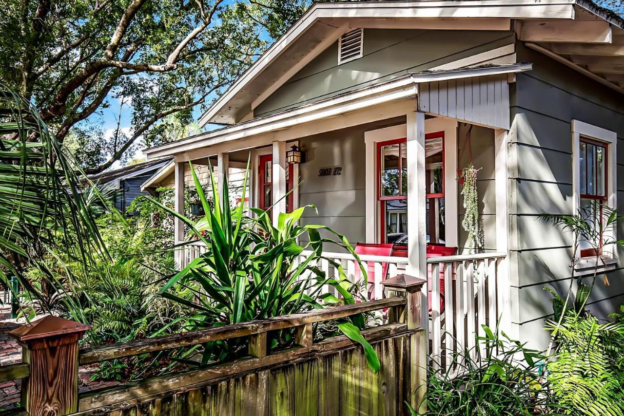 Charming 1923 Cottage At Erehwon Retreat Tampa Bagian luar foto