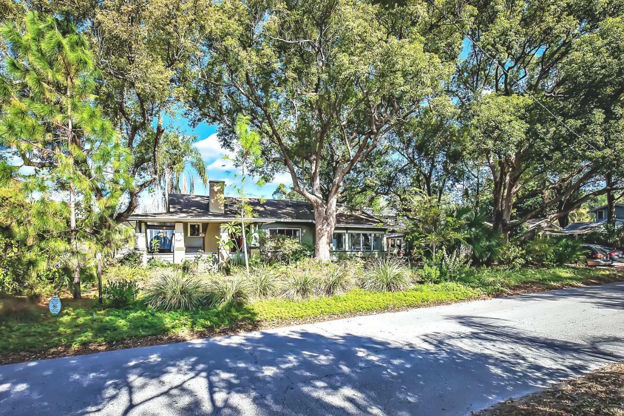 Charming 1923 Cottage At Erehwon Retreat Tampa Bagian luar foto
